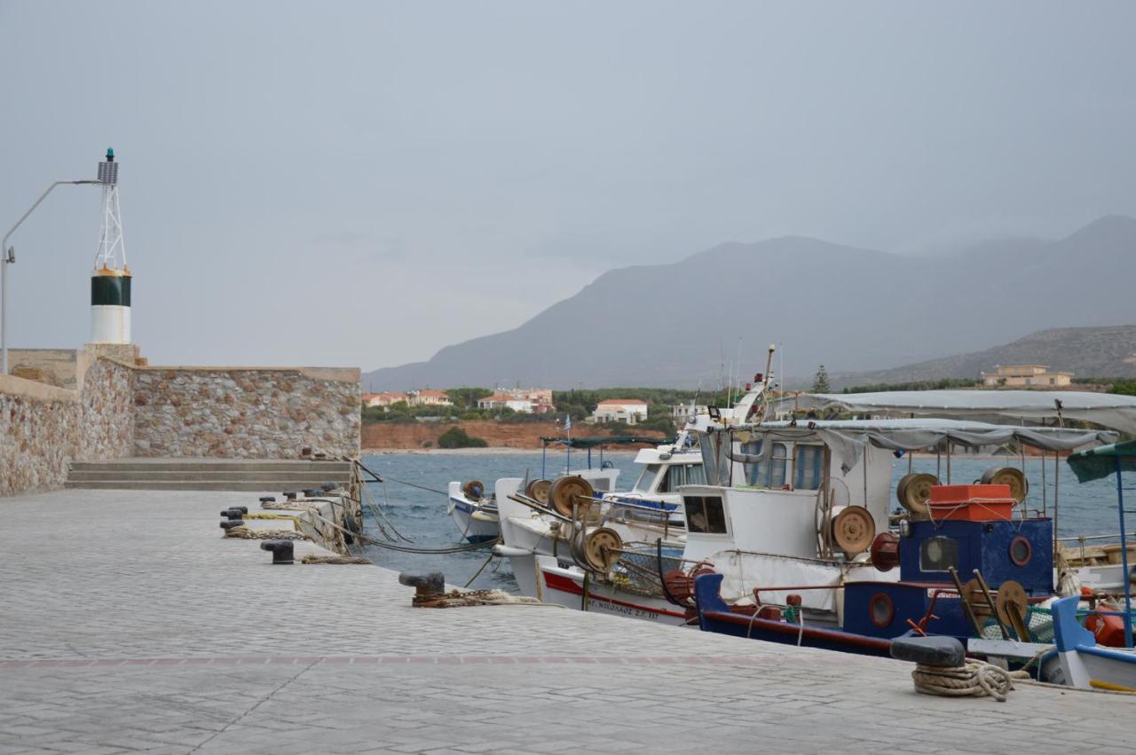 Ammos Luxury Suites Elia  Exterior foto